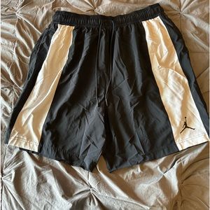Like New Men’s Jordan Dri-Fit Shorts with pockets Size:XXL